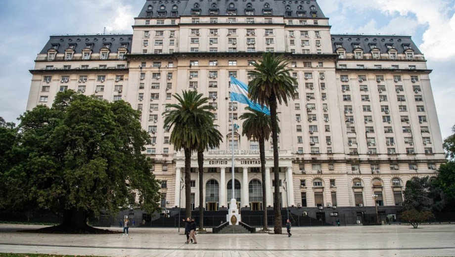 Renunció el titular de la obra social de las Fuerzas Armadas. Foto: NA