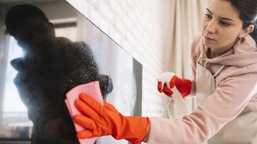 ¿Cuánto se paga por cuatro horas de trabajo en junio 2026? Ajustes para empleadas domésticas