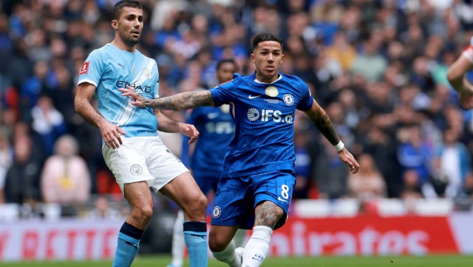 Enzo Fernández buscaba su tercera consagración con Chelsea.