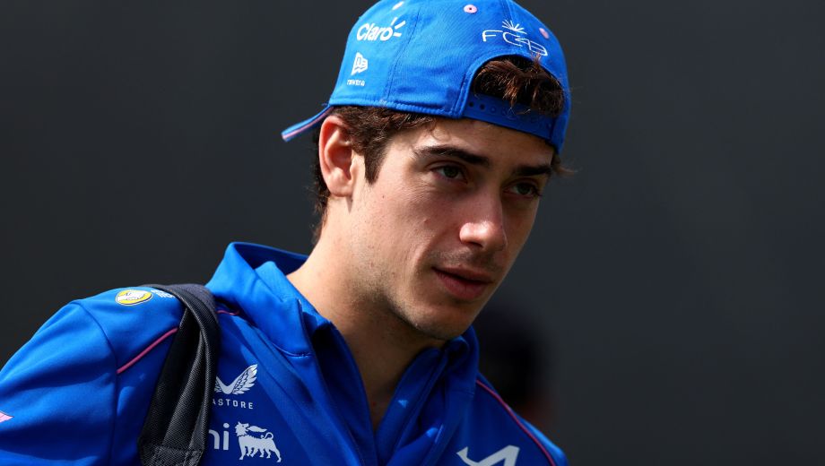 MONTREAL, QUEBEC - MAY 23: Franco Colapinto of Argentina and Alpine F1 arrives in the Paddock prior to the Sprint ahead of the F1 Grand Prix of Canada at Circuit Gilles-Villeneuve on May 23, 2026 in Montreal, Quebec.   Clive Mason/Getty Images/AFP (Photo by CLIVE MASON / GETTY IMAGES NORTH AMERICA / Getty Images via AFP)