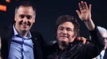 Imagen de Javier Milei recibe a Manuel Adorni en Olivos: reunión clave para definir la agenda política de las próximas semanas