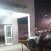 Imagen de Chocó contra una comisaría de Roca y generó caos al asegurar que tenía una bomba: antes había atropellado una moto