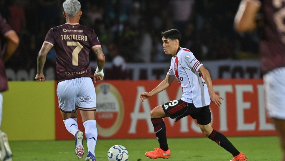 El juvenil Santiago Lencina, en acción en Venezuela