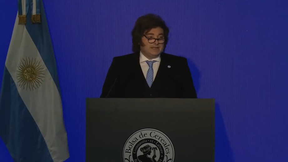 Milei en el 172º aniversario de la Bolsa de Cereales de Buenos Aires.