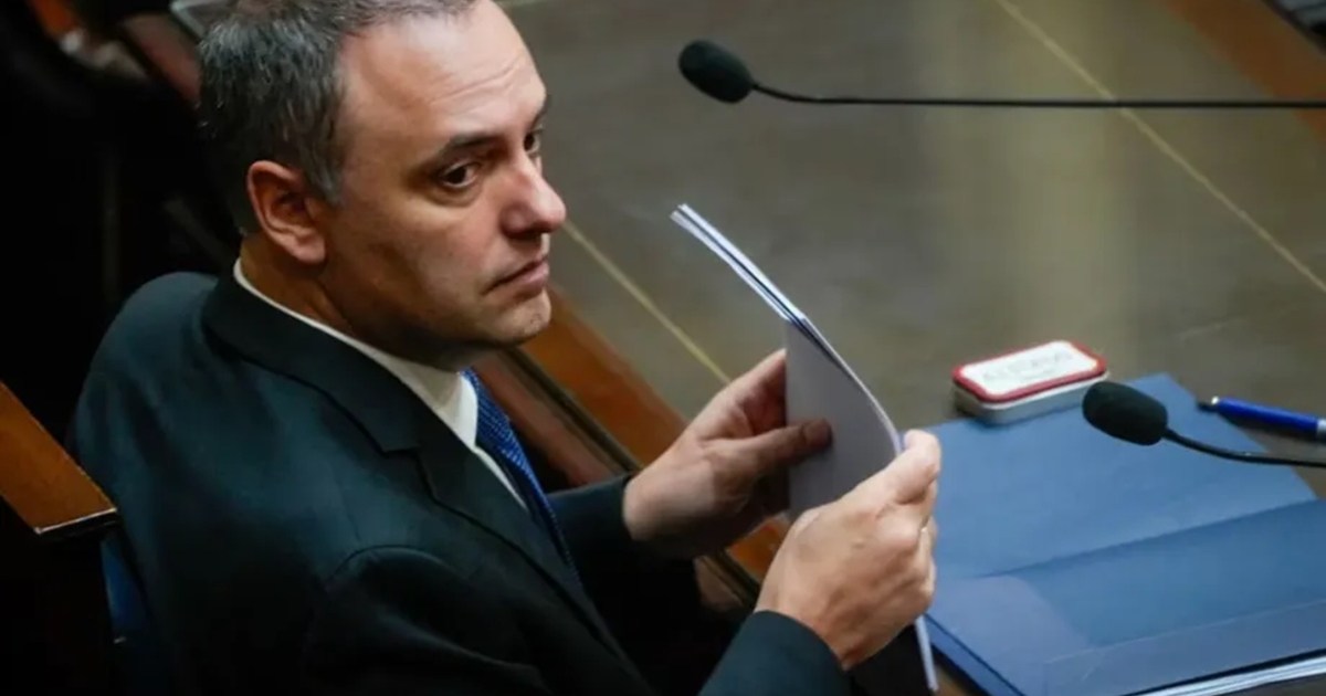 Manuel Adorni solicitará prórroga para justificar su patrimonio