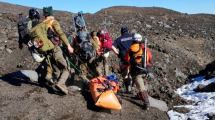 Imagen de Murió una mujer tras caer 600 metros mientras ascendía un volcán en Chile, cerca de Neuquén