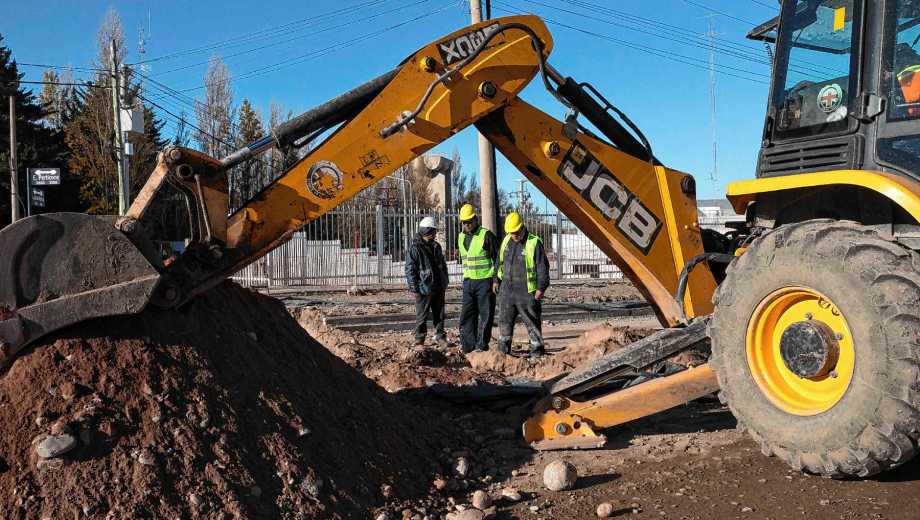 La obra de la avenida Mosconi es la más importante que lleva adelante la gestión (Emiliano Ortiz)
