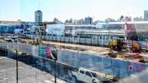 Imagen de Se tratan en el Deliberante los beneficios para los comercios frente a la avenida Mosconi en obra en Neuquén