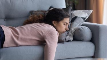 Qué significa sentir cansancio constante según el Feng Shui y cómo recuperar energía