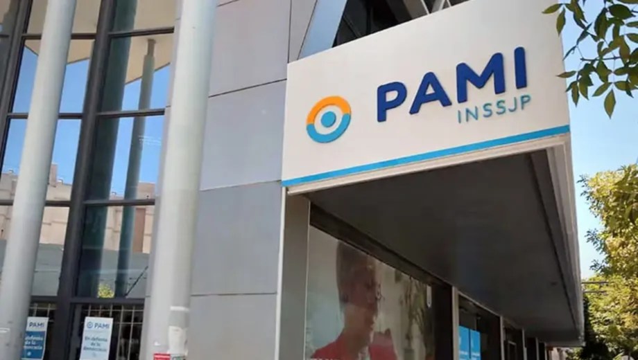 Las transferencias nacionales al PAMI cayeron 54,4% en el primer cuatrimestre.