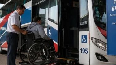 Cambios en pasajes gratuitos: qué implica la nueva medida de Transporte para personas con discapacidad