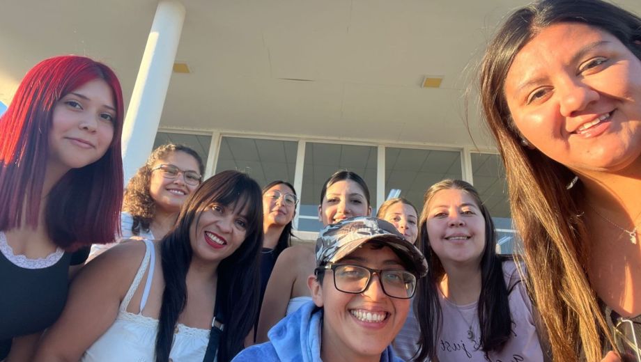 Estudiantes de carreras docentes protagonizarán un encuentro en Roca. Foto FB IFDC. 
