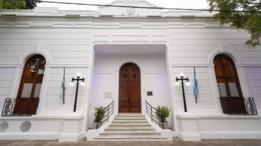 Del faro más antiguo al Palacio Municipal: los tres monumentos que Viedma inauguró un 25 de Mayo