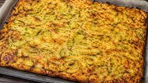 Imagen de Cómo se prepara la scarpaccia, la tarta italiana de zapallitos con solo cuatro ingredientes