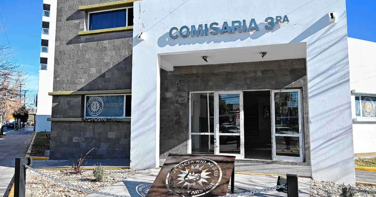 Detenido tras atropellar a un policía durante persecución en Roca