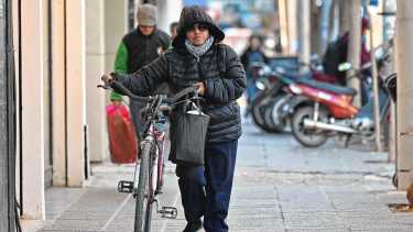 Frío polar, viento y posibles lluvias: así estará el clima en el Alto Valle este viernes 15 de mayo