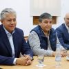 Imagen de Rolando Figueroa crea un régimen de "cese voluntario" para estatales con falta de aportes en Neuquén