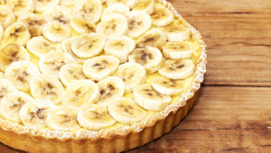 Cómo hacer torta de banana en un solo bowl: la receta rápida y esponjosa que aprovecha la fruta madura.-