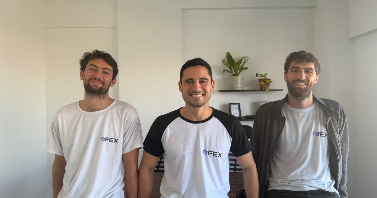 Dos jóvenes de la Patagonia crean una inteligencia artificial que ya colabora con 220 empresas