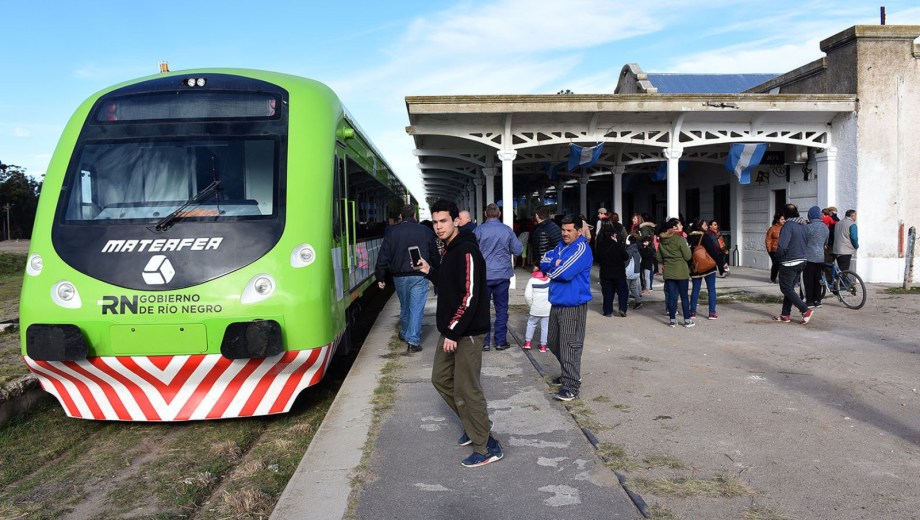 Suspenden temporalmente el tren Viedma-Bariloche. Foto: Marcelo Ochoa.