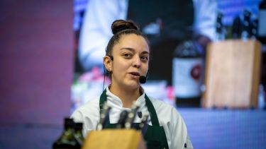 Graciela, la chef zapalina que transforma las raíces neuquinas en alta cocina