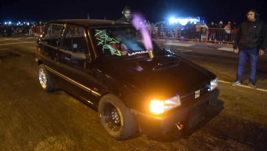Los mejores autos de la zona estarán el cierre del certamen de la Colonia. (Gentileza)