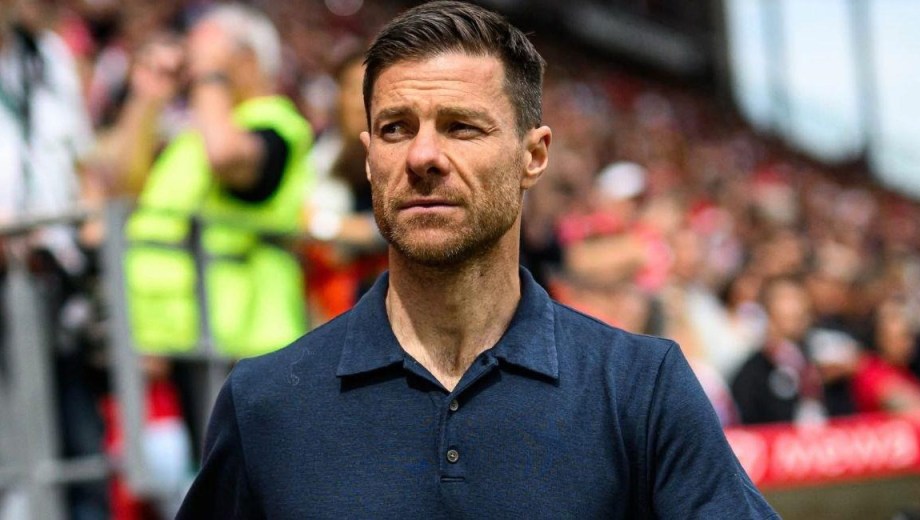 Xabi Alonso es el nuevo entrenador de Chelsea, luego de su breve paso por Real Madrid.