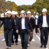 Imagen de YPF avanza con la ex Refinería San Lorenzo para producir combustible sostenible para aviones