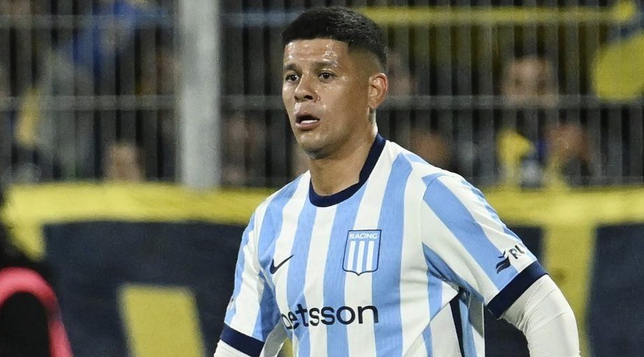 Marcos Rojo fue titular en el último partido de Racing, en la derrota frente a Rosario Central.