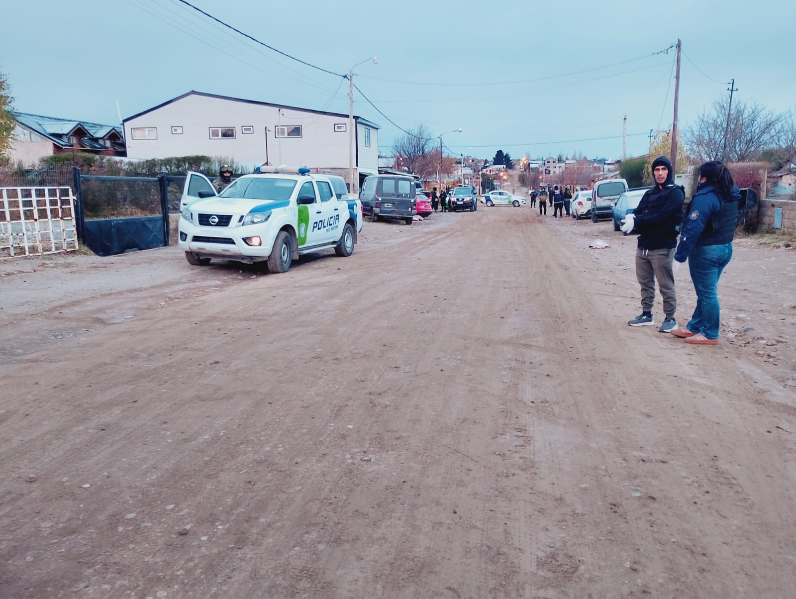 Imagen de Levantaron rastros de sangre en la casa donde los asaltantes se ocultaron tras matar al comerciante de Bariloche