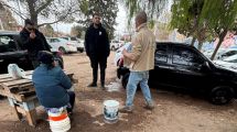 Imagen de Desalojan un punto de lavacoches cerca de un sanatorio de Cipolletti