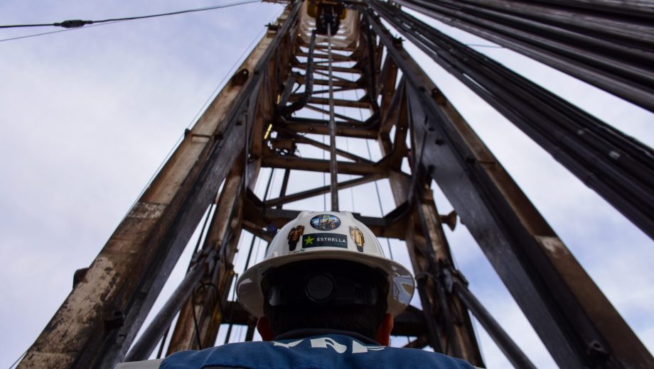 YPF ya tiene sus cuatro estrellas en el desarrollo de Vaca Muerta. (Foto: Matías Subat)