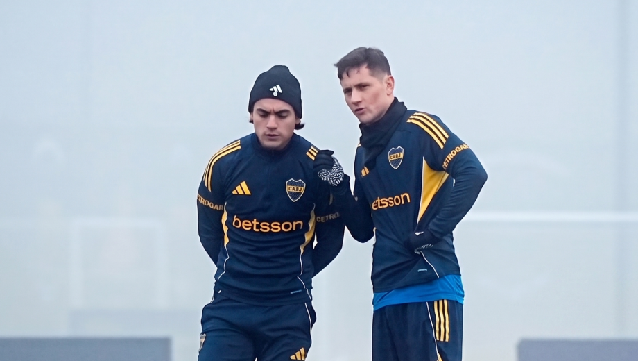Exequiel Zeballos y Ander Herrera se meterían en el once inicial ante la U Católica. (Foto: @bocajrs)