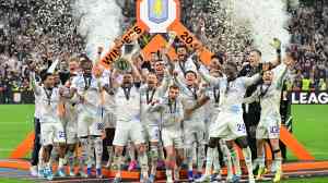 Aston Villa campeón de la Europa League: golazo de Buendía y arco en cero de Dibu Martínez ante Friburgo