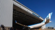 Imagen de Aerolíneas presentó “el avión más argentino del mundo” inspirado en Messi y la Selección