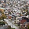 Imagen de La mitad de los contribuyentes de Bariloche paga sus tasas: el cumplimiento barrio por barrio