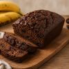 Imagen de Sin azúcar y sin gluten: cómo hacer un budín de banana y chocolate ideal para el desayuno