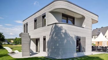 Trajeron a la Argentina «la Ferrari» de las impresoras 3D y construyen casas de hormigón de 120 m2 en 48 hs