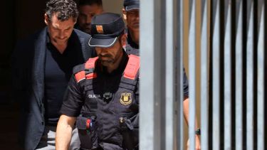 Tragedia, millones y sospecha: detienen al heredero de Mango por la misteriosa muerte de su padre Isak Andic