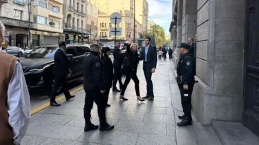 Con Manuel Adorni acorralado y la agenda parlamentaria trabada, Karina Milei se reunió con Menem