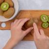 Imagen de Qué pasa si comés kiwi todos los días: los beneficios que destacan los especialistas