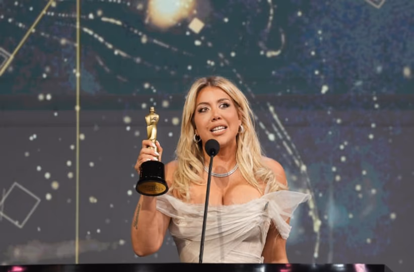 Imagen de Wanda Nara ganó el Martín Fierro y habló de su salud: “Tengo leucemia y elegí tratarme en Argentina”