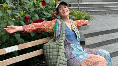Natalia Oreiro mostró los objetos más llamativos de su casa: vajilla vintage, cristales y deco con estilo místico