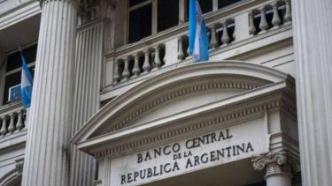 Paro bancario confirmado: qué día de mayo no habrá atención en bancos y cuál es el reclamo