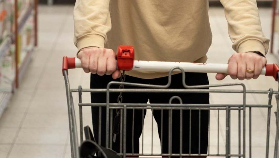 La investigación incluyó análisis de celulares, registros internos y documentación vinculada al secuestro de productos alimenticios. Foto Ilustrativa.
