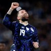 Imagen de Otamendi podrá estar en el debut de la Selección Argentina en el Mundial por una amnistía de la FIFA