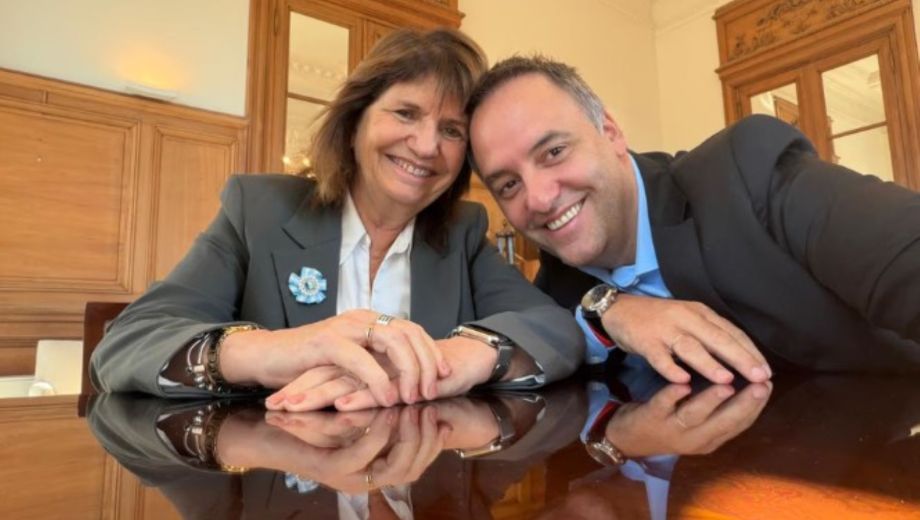 Patricia Bullrich ahora tomó una posición distante con el jefe de Gabinete, Manuel Adorni. Foto: Gentileza NA. 