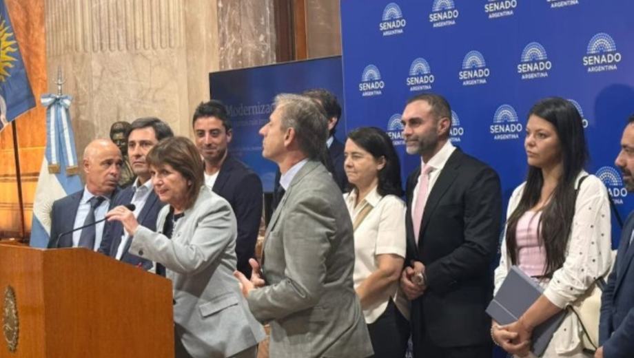 Patricia Bullrich., jefa deñ bloque de La Libertad Avanza, clave en las negociaciones. Foto: Gentileza Infobae. 