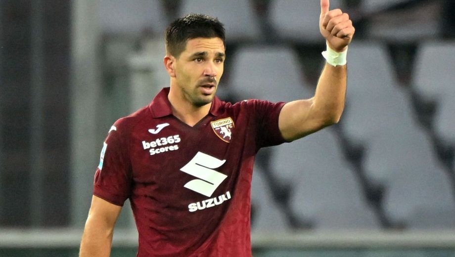 Simeone convirtió en la victoria de Torino y dejó claras sus ganas de volver a Argentina.