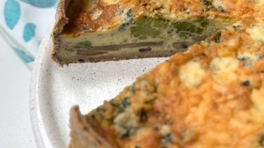 Cómo hacer una suculenta tarta de brócoli y queso azul en poco tiempo